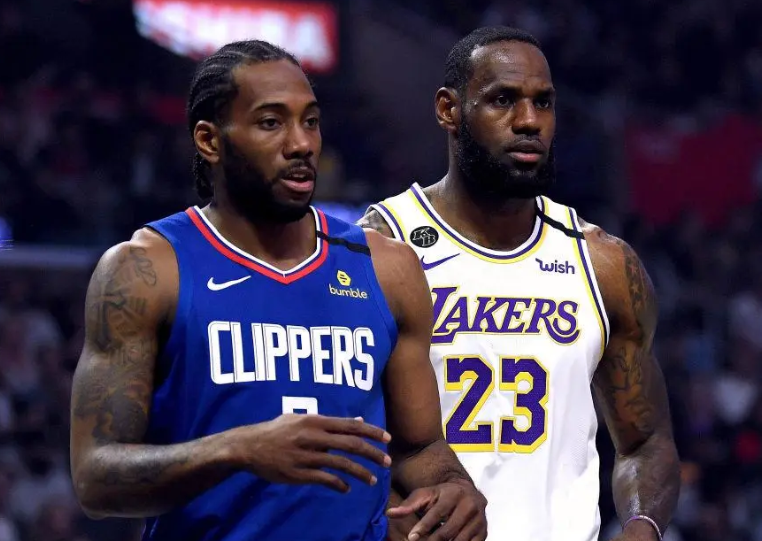  阿德巴约20+20统治禁区，热火复仇尼克斯锁定东部前四  